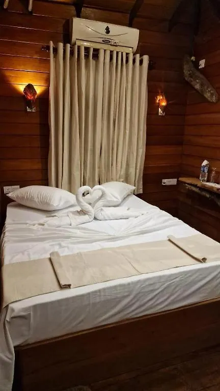 Kandy Tree House فندق